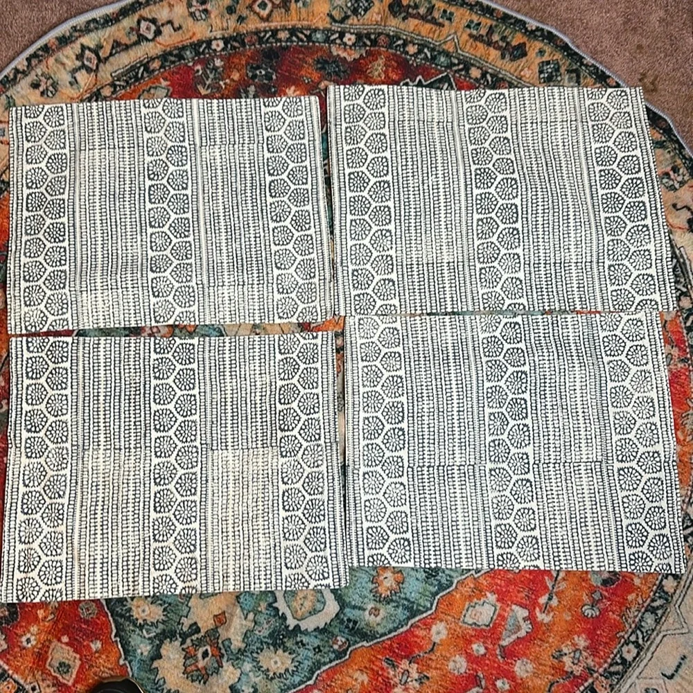 Crate & Barrel Fabric Placemats Set of 4